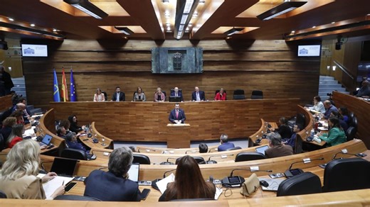 La Junta General celebra la segunda sesión del debate sobre el estado de la región