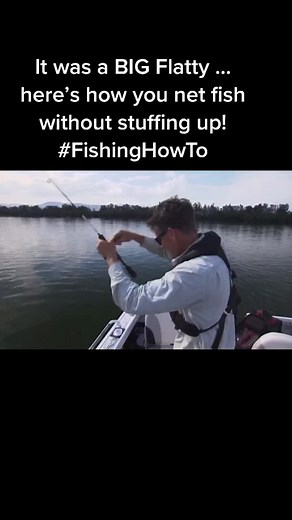 #GOATFlathead for the day 😂. Thought it was bigger-still #NiceSoize #FishingAustralian#FYP