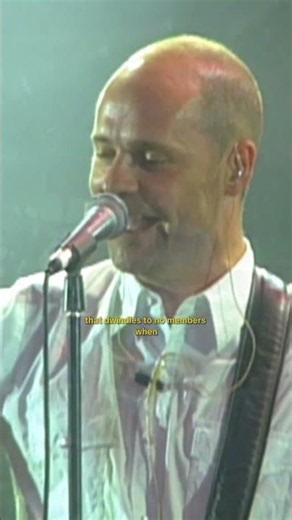 ‘Vaccination Scar’ live from the Molson Amphitheatre in 2004.