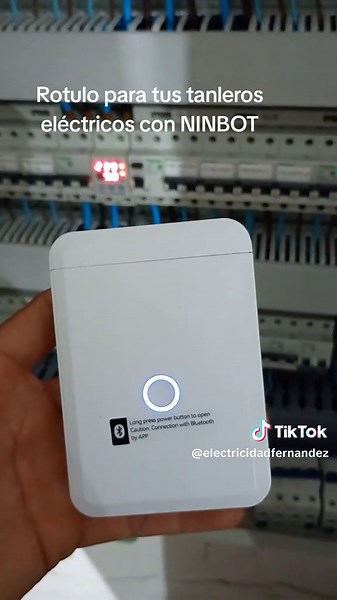 Cómo crear rótulos para tableros eléctricos con NINBOT