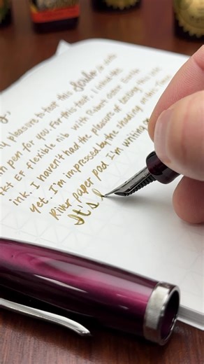 Goldspot Pens on Instagram: "🤤Testing a tasty Scribo fountain pen for Jeremy. Pen: @scribo_feelthewriting La Dotta Drapperie, EF 14kt flex nib Ink: @robertostersignature Earth Paper: @colorverse.ink Nebula Tomoe River paper pad Shop Scribo La Dotta pens here - https://goldspot.com/collections/scribo-la-dotta #handwriting #scribo #fountainpen #fountainpengeeks"