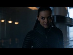 Selina & Tabitha Team Up - Selina Uses Whip For First Time (Gotham TV Series)