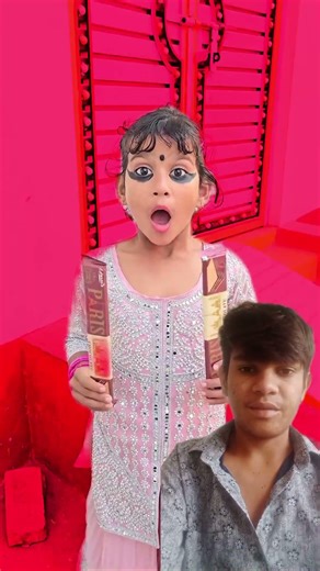 atika ki catbari Introducing the "VitaWear SmartBand," a next-generation wearable gadget🎉