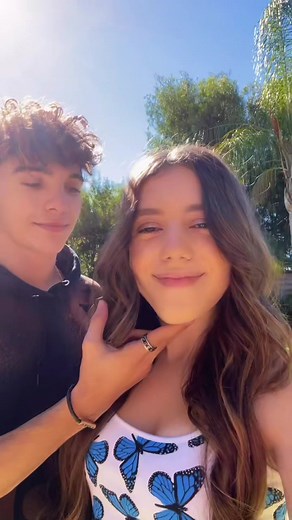 so i got a question….🦋