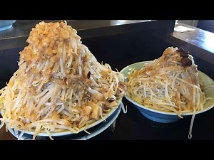 大食い→名古屋立川マシマシ9号店で大ラーメン全マシマシとマシライスマシマシを食べた。