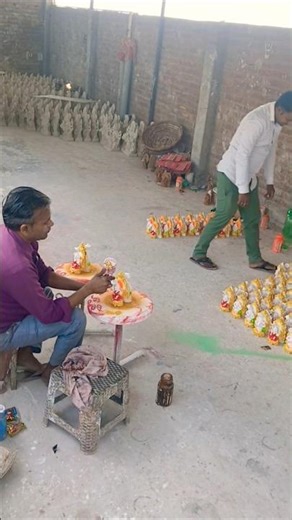 mitti ki murtiyo me colour #travel #shyam #murtiya #ytshort#shortvideo#ytshortsindia