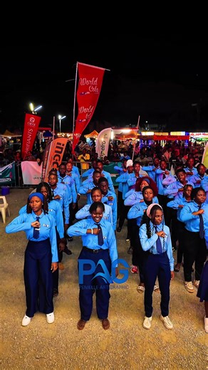 Les soldats de PAG dans l’arène du @Chef Delphin Agbetogan pour lui donner de la force ! 🔥💪 Parce qu’à PAG, on ne forme pas seulement des graphistes… On forme des créatifs, des talents et une vraie famille. 🎨 📣 Prochaine rentrée en graphisme : 30 mars. La famille PAG t’attend.