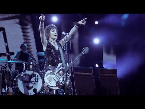 Joan Jett & the Blackhearts - Live at Jones Beach Long Island, NY 2016 [Full Concert]