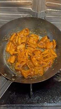 Cooking Kotetchan #IronSkillet #Kotetchan