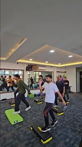 ട്രെൻഡിനൊപ്പം പോകുന്ന Aerobics #viralvideo #trendingshorts #aerobicsdance #squad #fitness