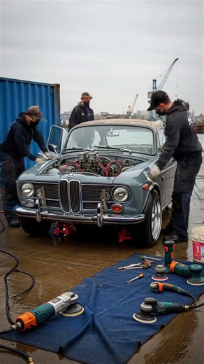 Resurrecting a Rusty Legend: 1950s BMW Restoration from Abandoned Port to Pristine Glory! 🚀