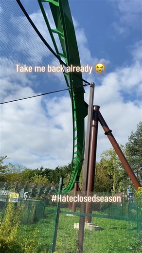 It’s sooo close to the start of the season 😭😭 Closed season been wayyy to long #merlin #chessingtonworlofadventures #mandrillmayhemchessington #closedseasonthemeparks #UK