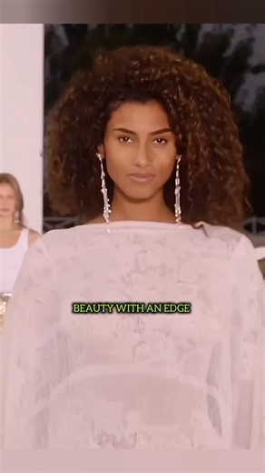 Imaan Hammam for Ralph Lauren is unmatched #fashionshow #catwalk #ootd