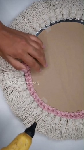 109K views · 3.3K reactions | Aprende a como hacer este espectacular espejo con macrame | Adri Gonzalez DIY | Facebook