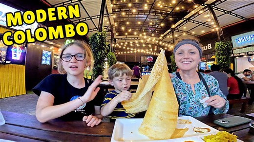 Where Sri Lanka’s locals eat at night 🇱🇰 | Bamba Food Square vibes in Colombo