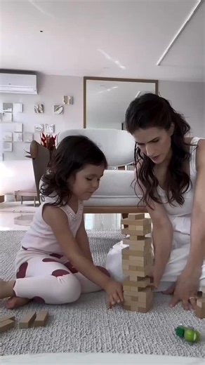 Débora Fernandes Organizer on Instagram: "Até a Lulu @majumendonca conhece a profissão de Personal Organizer e você aí achando que ninguém conhece a profissão… Curso de Capacitação para Personal Organizer- presencial, nos dias 26 e 27 em Goiânia! (62)984317677"