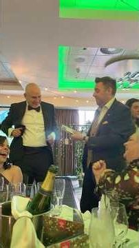 Pickpocket steals cufflinks, keys & phone! Magician Russ Appleby literally stealing the show! Wow!