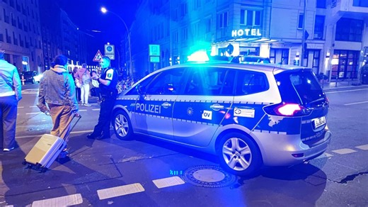 20,000 evacuated after two WW2 bombs uncovered in capital city