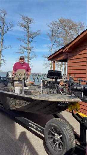 Blue Bank Resort on Instagram: "2026 Fishing Update & Check out Billy Blakley’s New Boat from War Eagle Boats #fishing #bluegillfishing #crappiefishing #wildlife #ReelfootLake #outdoor #makememories #lakelife #fishingtrip"