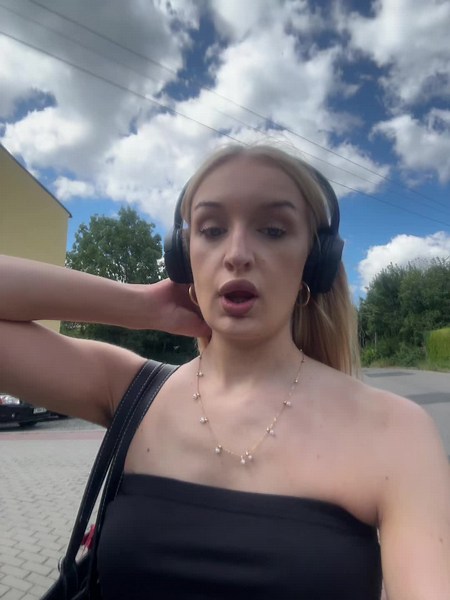 Filmy użytkownika Hania:)) ig.kowalikhania (@kowalikhania) z muzyką Too Hotty - Quality Control & Migos