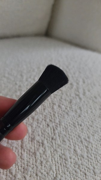 Watch Elf Putty Tools Trio, Set of 3 Face Makeup Brushes.mp4 on Amazon Live