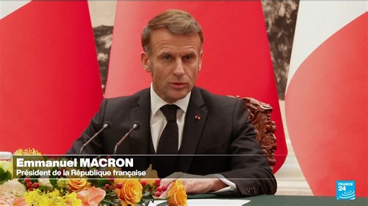 En visite en Chine 🇨🇳, le président français Emmanuel Macron a pressé son homologue chinois d'œuvrer à la fin de la guerre en Ukraine ⤵️ | FRANCE 24