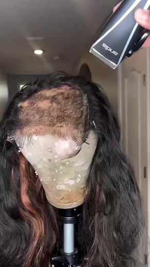 73K views · 226 reactions | Changing new frontal become so popular #wigs #wigstall #closurewigs #wigmaker #hdlaceclosure #wigstylist #wigtutorial #humanhair #wigtip #gluelesswigs | Hair Retailer/Wholesaler | Facebook