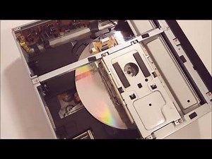 Loading a 1991 Pioneer LaserDisc Player