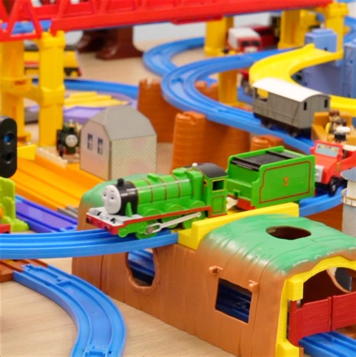 Plarail Thomas the Tank Engine #プラレール #toys #Plarail #thomasandfriends #thomasthetankengine | TomyFanclub