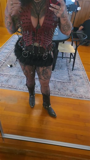 Ventressink (@inkedupvictoria)’s videos with Devil's Dance - starletste_official