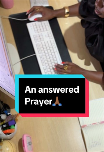 Really working on stewarding what God has blessed me with in this season of my life. These opportunities were all a dream a couple of years back so even on hard work days I have to remind myself this is an answered prayers. #virtualassistant #virtualasssitanttraining #remoteworkfromhomejobs #podcastmanagerforcoaches #remoteworklife #workingremotelyfromafrica #contentcreator