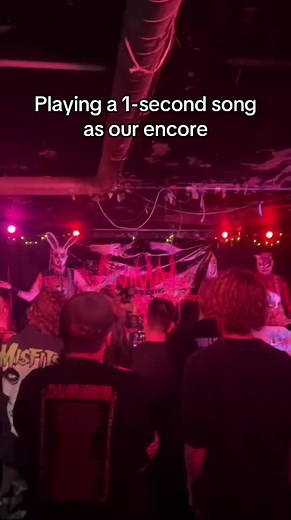 You suffer, but why? #napalmdeath #grindcore #torontomusic #foryoupage #foryou #fyp #livemusic #metaltok #torontoscene #sneakydees #emonight