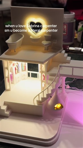 How cute is it so far?? 🥹 #ooakdoll #shortnsweettour #sabrinacarpenteredit #customdoll #ooak #dollhousemakeover custom sabrina carpenter doll house LA n4 n5 n6 @Sabrina Carpenter @Team Sabrina