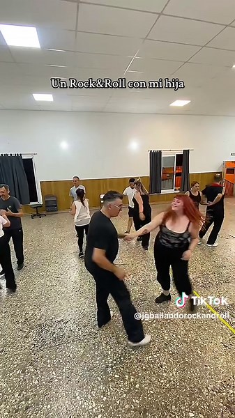 Clase de Rockabilly: Aprende a Bailar Rock y Roll