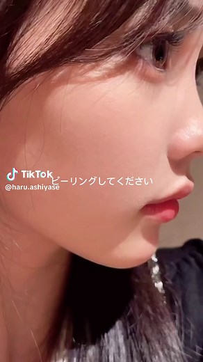 ニキビ跡を消すピーリング美容液の効果