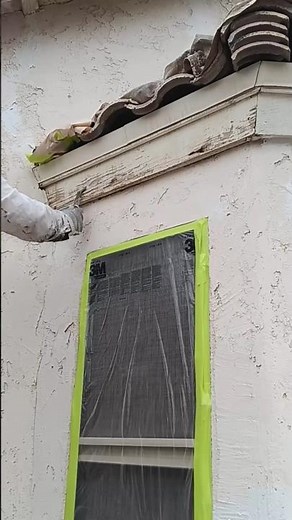 Exterior painting preparation. How to fix cracks on wood trim.