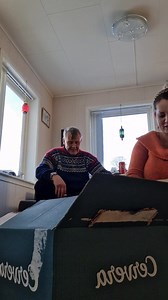 27K views · 574 reactions | Nok en "unboxing " til Trygve Viken sin store fortvilelse. Og denne gangen en STOOOOR TING | Arianah Suzanne Jordan Viken | Facebook