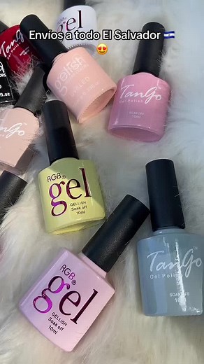 #esmaltesemipermanente #elsalvador🇸🇻 #uñas💅 #acrilistas🦋 #parati 🥹🥹🥰🥰🥰