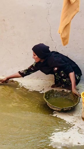 jis bahin bahi nay humry vlog dahkny hay humey youtube channel ka vist kary