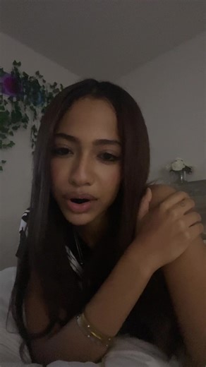 Starxsophir (@starxsophir)’s video of black grillz teeth