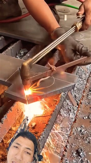 welding​ #spotwelding​ #metalwork​ #fabrication​ #industrialprocess​ #manufacturing​ #engineering​