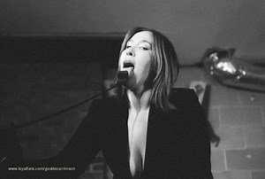 Amazon Facesitting - Goddess Crimson Official Profile | LoyalFans