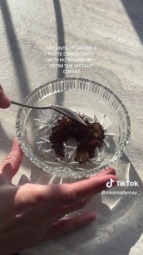 Coffee Eye Mask Recipe for Dark Circles Brightening