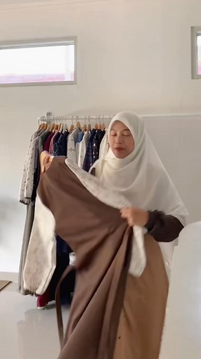 20K views · 201 reactions | Bner gak sih??ON MODEL: ZAHROBAHAN:...