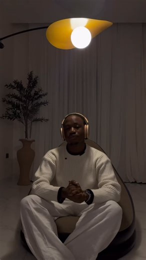 Bankole samuel on Instagram: "FINDING YOURSELF AGAIN ❤️"