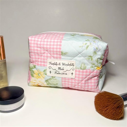 Handmade Quilted Makeup Bag | Cosmetics Accessory | Quilted Boxy Bag | Pink and Floral | Christian - Etsy
