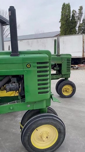 153K views · 3K reactions | John Deere Model G tractors out for a spin #JohnDeereG #VintageTractor #FarmLife #ClassicIron | Vreeland | Facebook