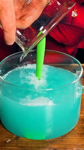 Making AIRCRETE Using Kitchen Ingredients #Science #ScienceExperiments #HomeExperiment | Nighthawkinlight Projects