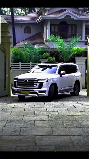 THE VIRAL SONG TAKI TAKI #luxurycars #toyota #shortvideo #shorts