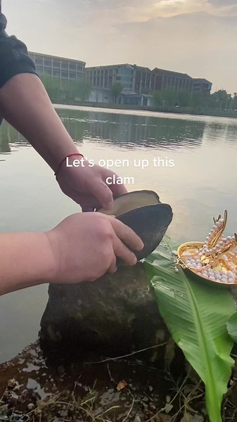 #pearl This orange pearl can make a pearl pendant#pearl jewelry